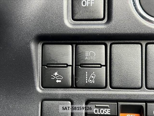 Toyota VOXY 2019-08 7021863-5