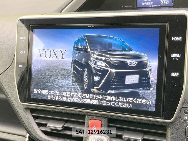 Toyota VOXY 2021-07 7061310-2