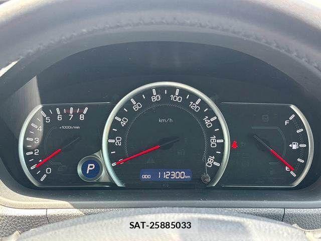Toyota VOXY 2015-12 7061328-19