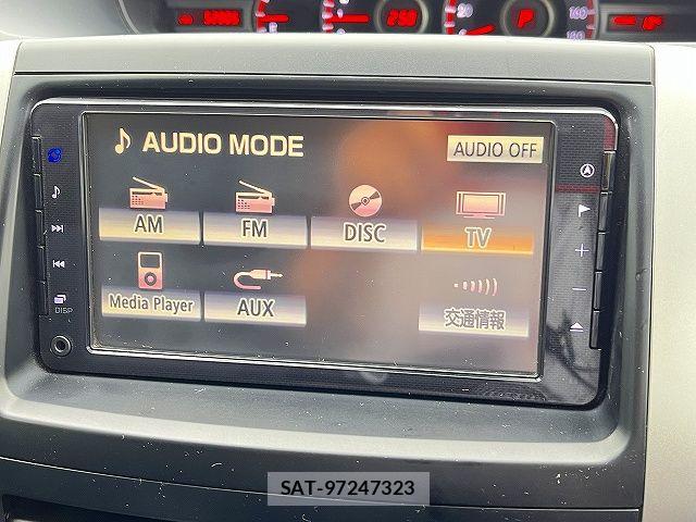 Toyota VOXY 2011-02 7061331-10
