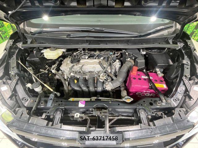 Toyota VOXY 2015-04 7061324-17
