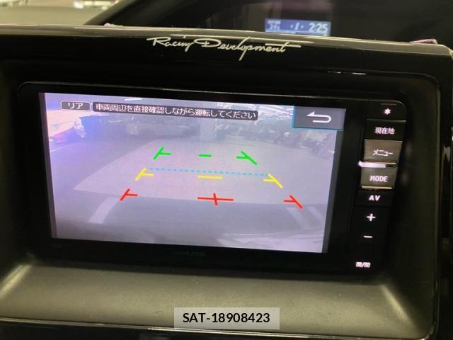 Toyota VOXY 2014-10 7061334-20