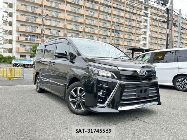 Toyota VOXY 2017-09 7061317-0