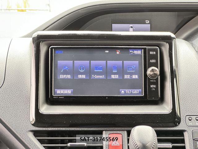 Toyota VOXY 2017-09 7061317-17