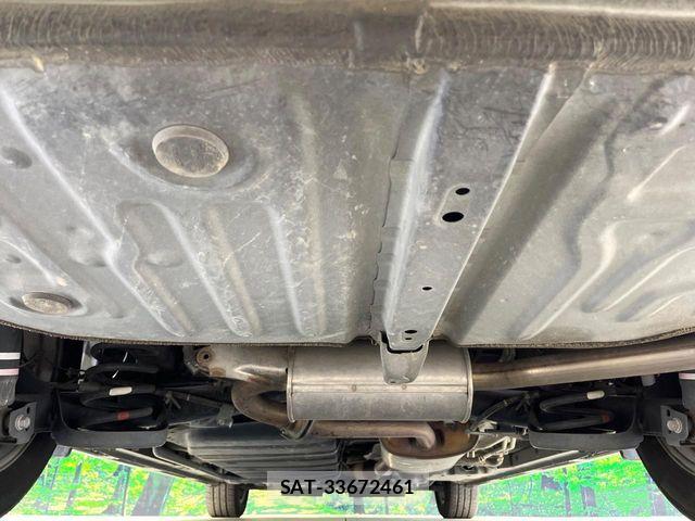 Toyota VOXY 2019-12 7061308-17