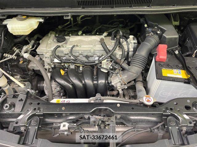 Toyota VOXY 2019-12 7061308-18