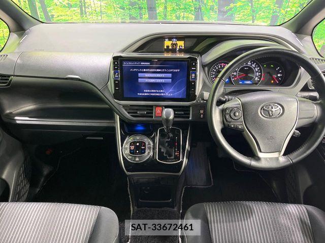 Toyota VOXY 2019-12 7061308-1