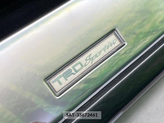 Toyota VOXY 2019-12 7061308-2