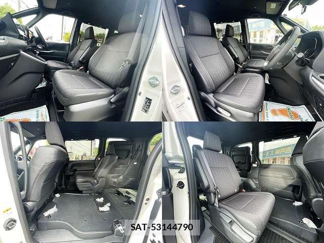 Toyota VOXY 2025-01 7061298-3