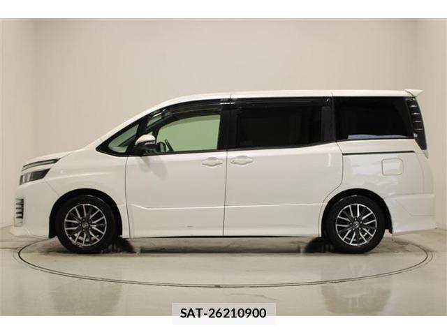 Toyota VOXY 2014-03 7061323-9