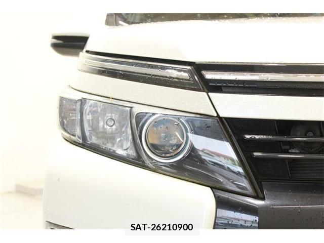 Toyota VOXY 2014-03 7061323-17
