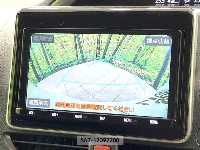 Toyota VOXY 2019-05 7061313-4