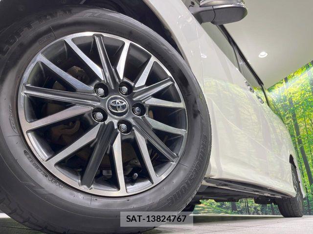 Toyota VOXY 2015-05 7061318-13