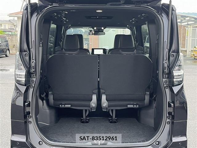 Toyota VOXY 2024-01 7061309-15