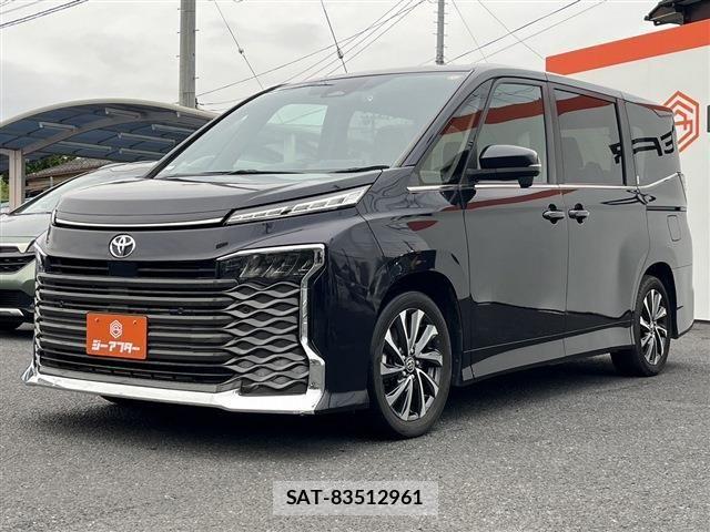 Toyota VOXY 2024-01 7061309-22