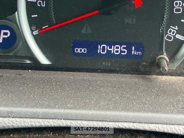 Toyota VOXY 2014-07 7061335-20