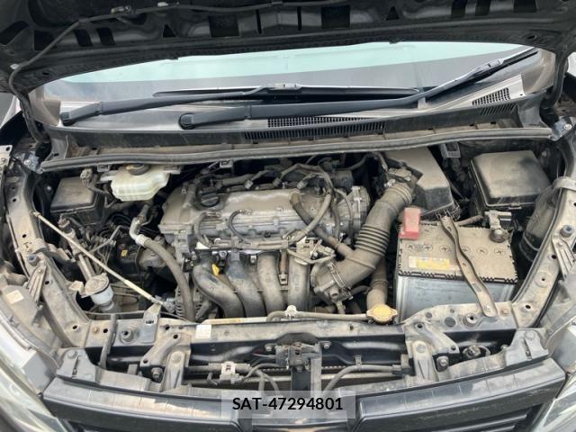 Toyota VOXY 2014-07 7061335-4