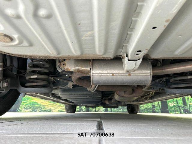 Toyota VOXY 2018-06 7061314-19