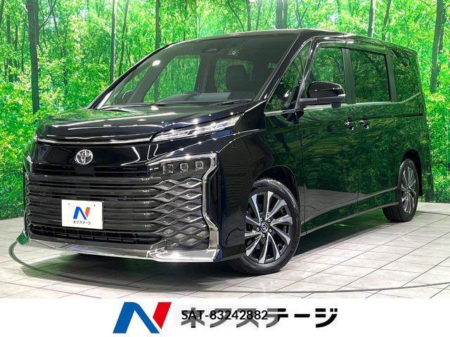 Toyota VOXY 2023-10 7061302-0