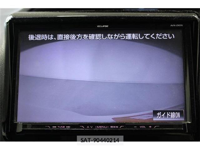 Toyota VOXY 2015-10 7061325-2