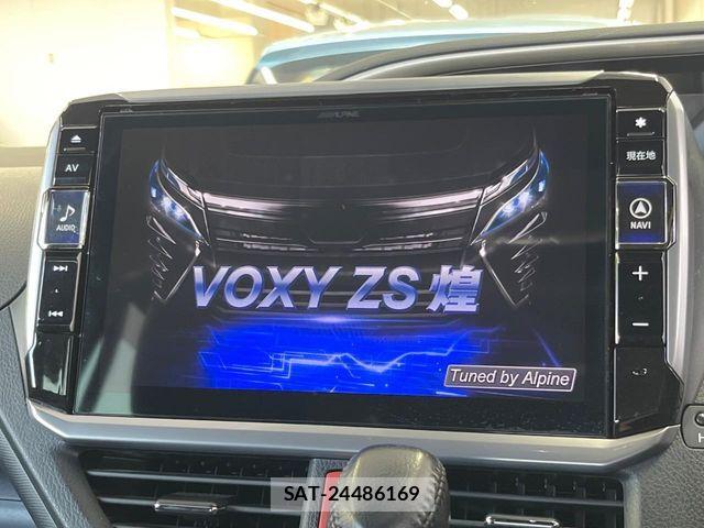 Toyota VOXY 2021-07 7061306-2