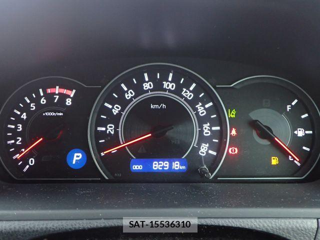 Toyota VOXY 2018-02 7061297-13