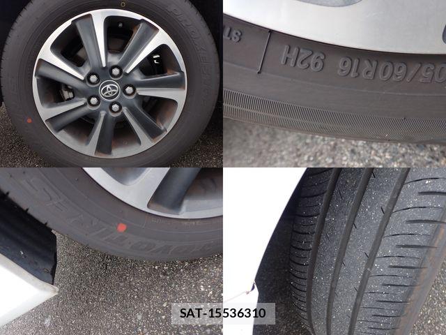 Toyota VOXY 2018-02 7061297-26