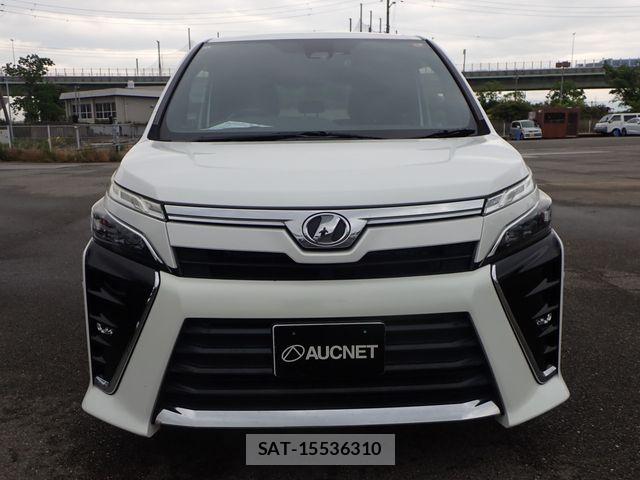 Toyota VOXY 2018-02 7061297-5