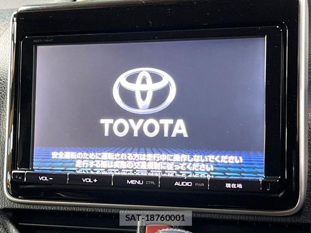 Toyota VOXY 2015-11 7061322-3