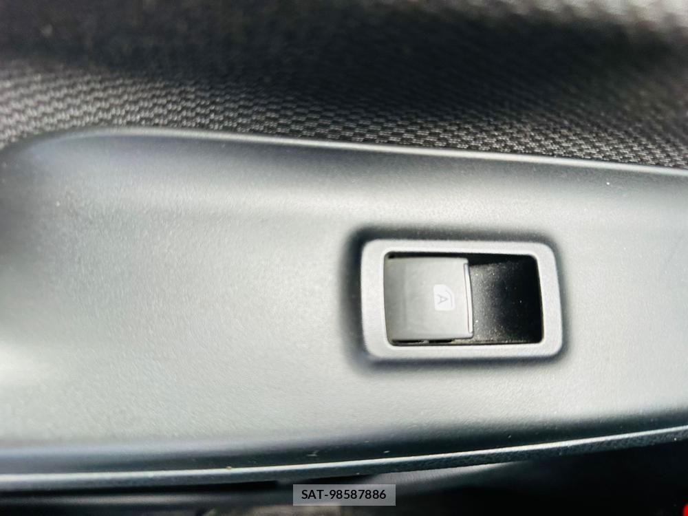 Toyota VOXY 2019 6958495-23