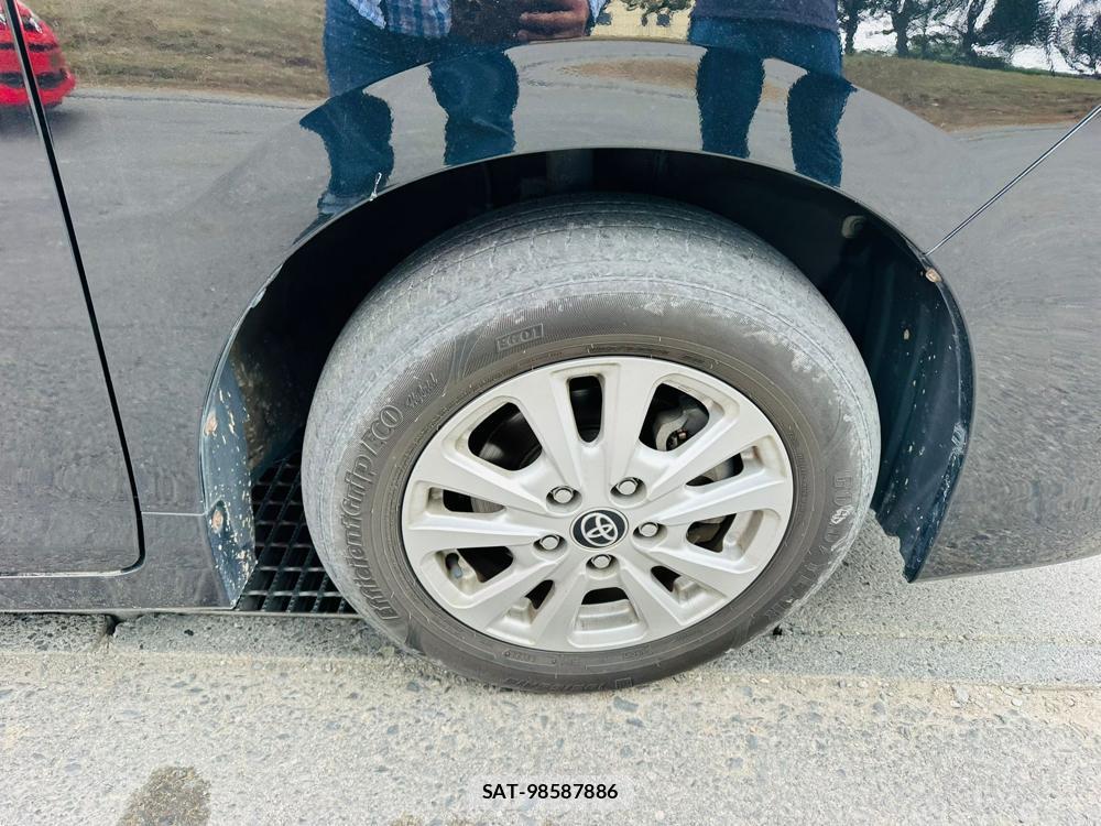 Toyota VOXY 2019 6958495-28