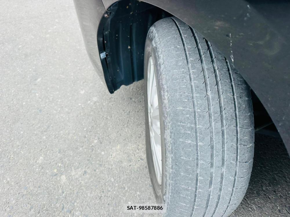 Toyota VOXY 2019 6958495-31