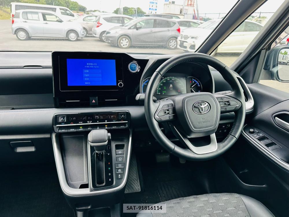 Toyota VOXY 2022 6960172-13