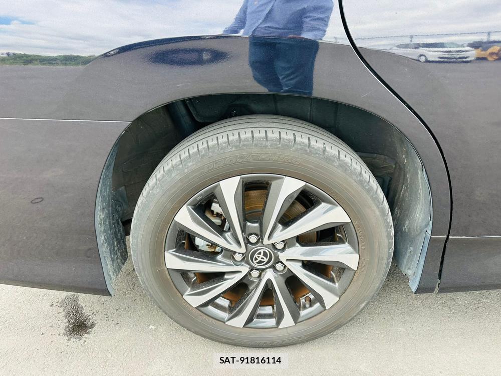 Toyota VOXY 2022 6960172-26