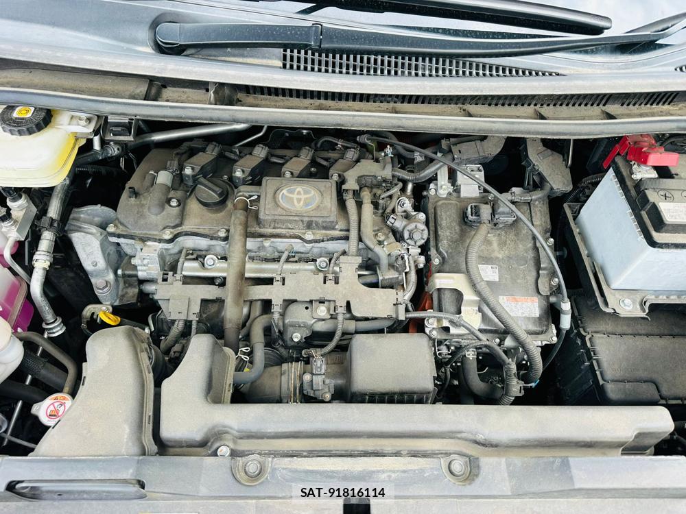 Toyota VOXY 2022 6960172-34