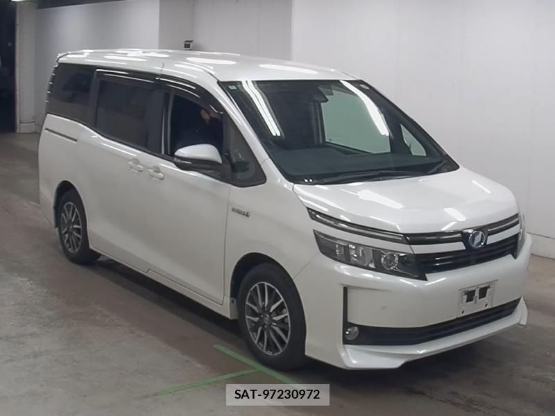 Toyota VOXY 2016-05 7175242-0