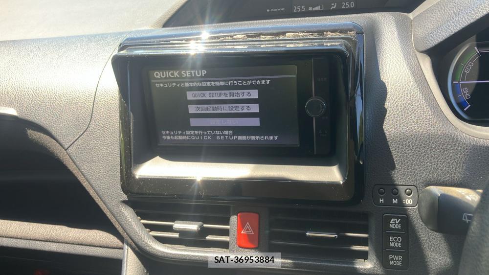 Toyota VOXY 2014 6493954-15