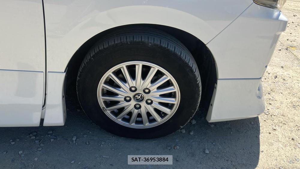 Toyota VOXY 2014 6493954-22