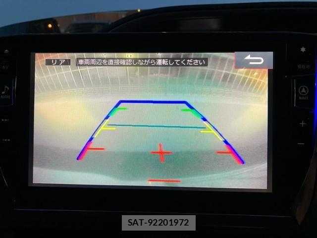 Toyota VOXY 2015-10 7226889-21