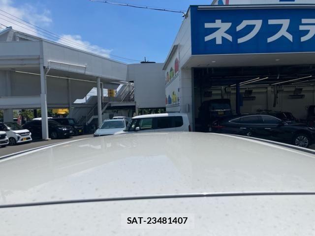 Toyota VOXY 2013-07 7226868-5