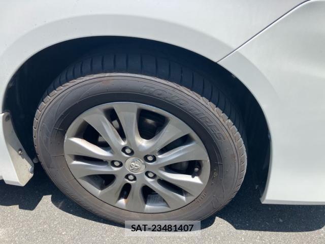 Toyota VOXY 2013-07 7226868-6
