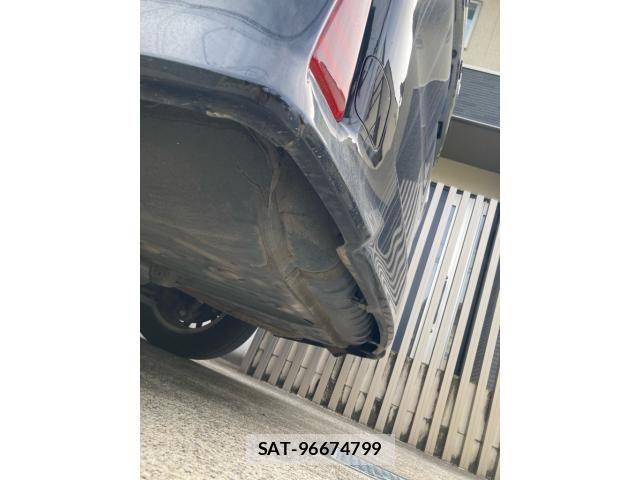 Toyota VOXY 2014-10 7226876-20