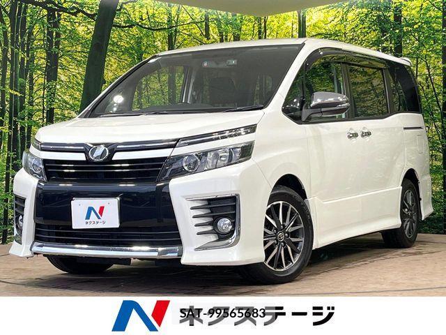 Toyota VOXY 2014-11 7226879-0