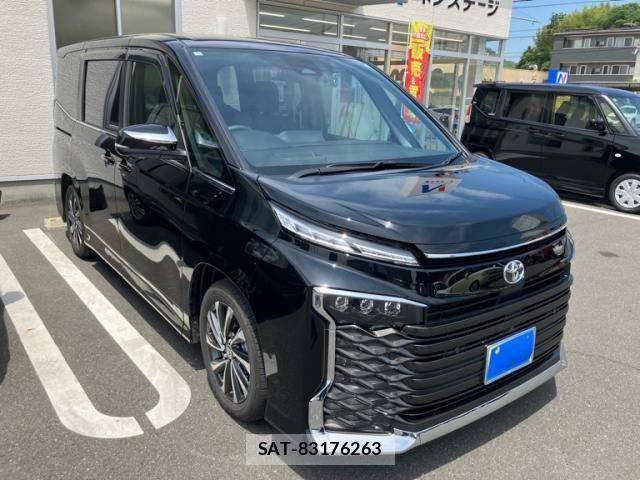 Toyota VOXY 2026-01 7226997-1