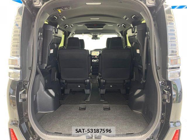 Toyota VOXY 2018-12 7226930-10