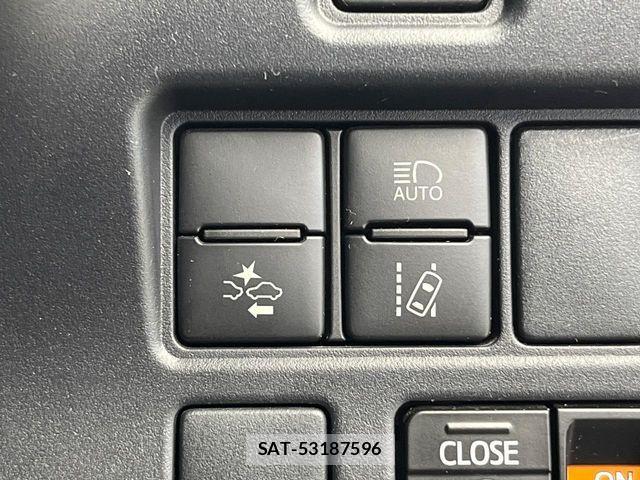 Toyota VOXY 2018-12 7226930-4