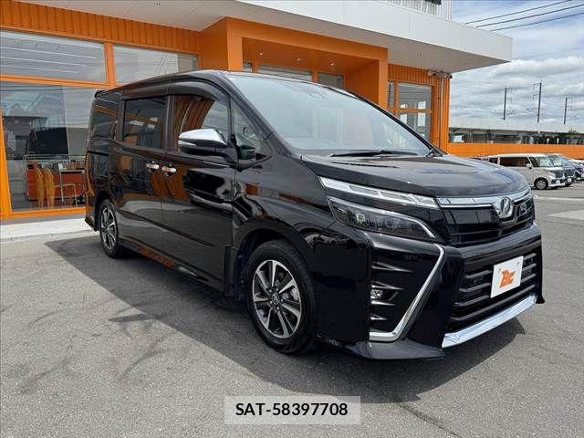 Toyota VOXY 2019-07 7226935-7