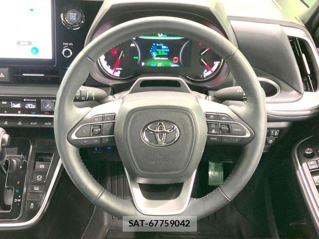 Toyota VOXY 2024-02 7226994-11