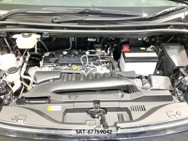 Toyota VOXY 2024-02 7226994-18