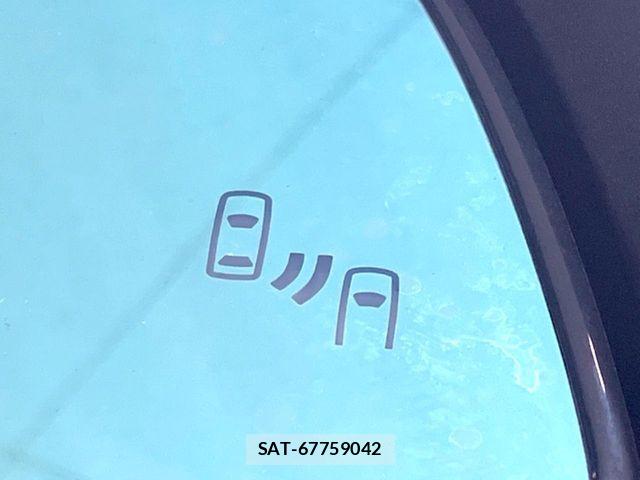 Toyota VOXY 2024-02 7226994-6